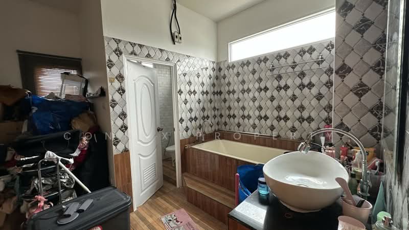 Baan Krisadanakon 18, Bangkok, พุทธมณฑล สาย 3, Sala Thammasop, Thawi Watthana, Bangkok, 3 Bedrooms, 204 sqm, Single Detached House For Sale, by Connex Property, 500213946 - DDproperty.com