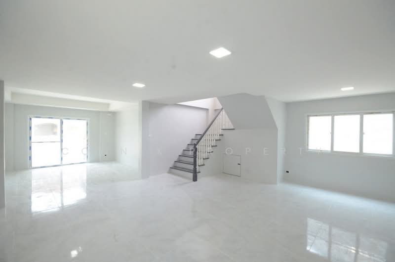 ขาย - อัมพร เทิดราชัน 17, กรุงเทพ