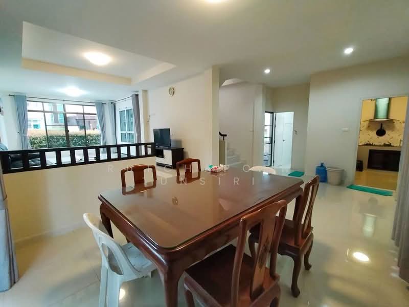 บ้านในโครงการ ให้เช่า – ใกล้กาดฝรั่ง เพียง 5 นาที ค่าเช่า 23,000 บาท / เดือน รหัสทรัพย์ : No.14H947, Chiang Mai, Ban Waen, Hang Dong, Chiang Mai, 3 Bedrooms, 180 sqm, Single Detached House For Rent, by Rutchaporn Tunsiri, 500213991 - DDproperty.com