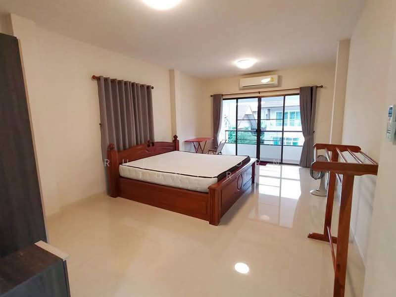 บ้านในโครงการ ให้เช่า – ใกล้กาดฝรั่ง เพียง 5 นาที ค่าเช่า 23,000 บาท / เดือน รหัสทรัพย์ : No.14H947, เชียงใหม่, บ้านแหวน, หางดง, เชียงใหม่, 180 ตร.ม., บ้านเดี่ยว ให้เช่า, โดย Rutchaporn Tunsiri, 500213991 - DDproperty.com