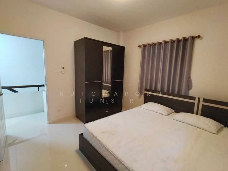 บ้านในโครงการ ให้เช่า – ใกล้กาดฝรั่ง เพียง 5 นาที ค่าเช่า 23,000 บาท / เดือน รหัสทรัพย์ : No.14H947, Chiang Mai, Ban Waen, Hang Dong, Chiang Mai, 3 Bedrooms, 180 sqm, Single Detached House For Rent, by Rutchaporn Tunsiri, 500213991 - DDproperty.com