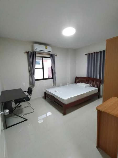 บ้านในโครงการ ให้เช่า – ใกล้กาดฝรั่ง เพียง 5 นาที ค่าเช่า 23,000 บาท / เดือน รหัสทรัพย์ : No.14H947, เชียงใหม่, บ้านแหวน, หางดง, เชียงใหม่, 180 ตร.ม., บ้านเดี่ยว ให้เช่า, โดย Rutchaporn Tunsiri, 500213991 - DDproperty.com