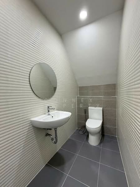 For Sale - 3-storey commercial building , Soi Nonthaburi 46, Nonthaburi