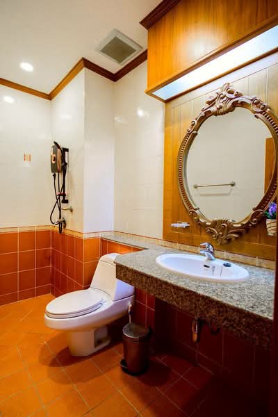 Baan Fah Rim Haad, Chon Buri (Pattaya), Pattaya City, Bang Lamung, Bang Lamung (Pattaya), Chon Buri (Pattaya), 3 Bedrooms, 350 sqm, Single Detached House For Rent, by Philip, 500213999 - DDproperty.com