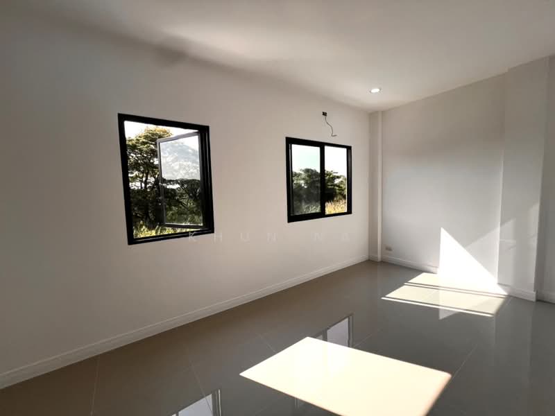 For Sale - The Trop 2 Motorway-Ladkrabang, Bangkok