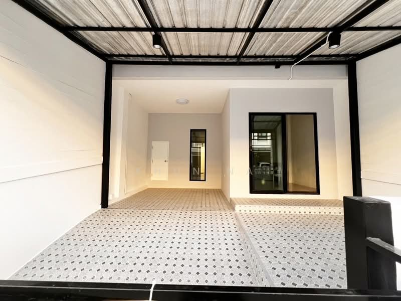 For Sale - The Trop 2 Motorway-Ladkrabang, Bangkok