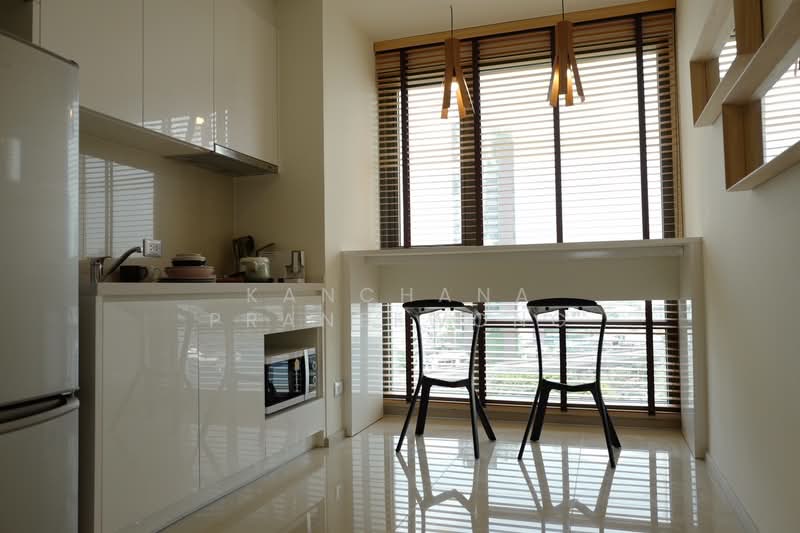 Rhythm Sukhumvit 42, Bangkok, Soi Sukhumvit 42, Sukhumvit Road, Phra Kanong, Khlong Toei, Bangkok, 1 Bedroom, 46 sqm, Condo For Rent, by Kanchana Praneewong, 500214011 - DDproperty.com