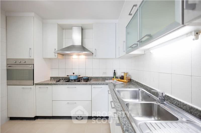 The Grand Sethiwan, Bangkok, 82 Soi Sukhumvit 24, Khong Tan, Khlong Toei, Bangkok, 3 Bedrooms, 250 sqm, Apartment For Rent, by Keerati  Wangrujirakul, 500214012 - DDproperty.com