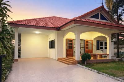 ขาย - ขายถูก บ้านเดี่ยว หมู่บ้านรามนุช 14 ติดถนนสุขุมวิท | ถนนเส้นหลัก | วิวภูเขา บรรยากาศดีมาก, ระยอง