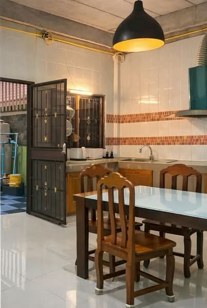 ขายถูก บ้านเดี่ยว หมู่บ้านรามนุช 14 ติดถนนสุขุมวิท | ถนนเส้นหลัก | วิวภูเขา บรรยากาศดีมาก, Rayong, Ban Zhang, Ban Chang, Rayong, 3 Bedrooms, 130 sqm, Single Detached House For Sale, by เรียลตี้ วัน, 500214017 - DDproperty.com