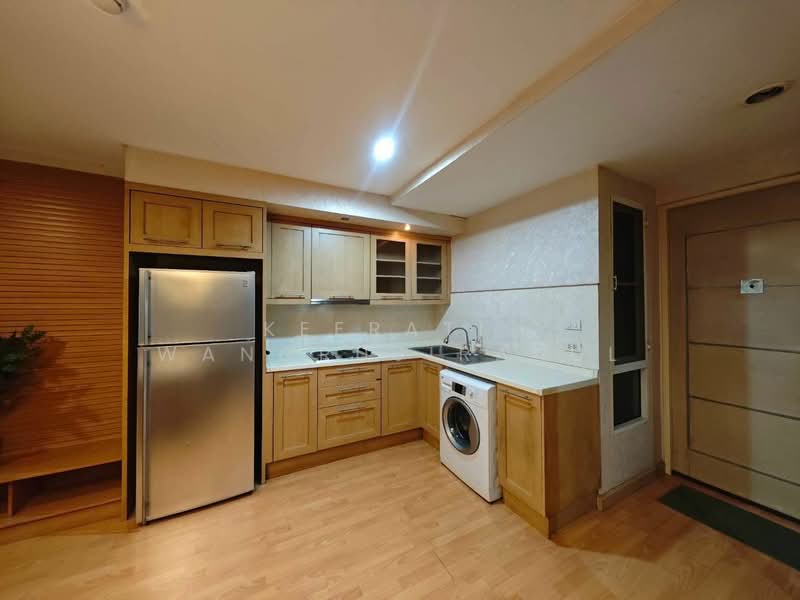 The Bangkok Sukhumvit 61, Bangkok, Sukhumvit 61, Khlong Tan Nua, Watthana, Bangkok, 2 Bedrooms, 75 sqm, Condo For Rent, by Keerati  Wangrujirakul, 500214028 - DDproperty.com