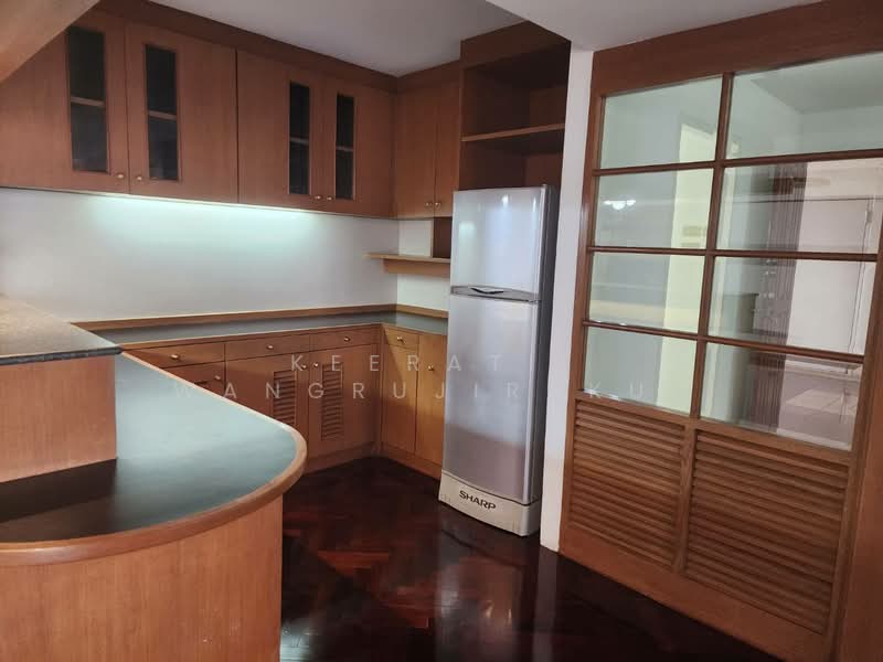 Four Wings Mansion, Bangkok, 32 Soi Sukhumvit 11, Khlongtoei Nua, Watthana, Bangkok, 3 Bedrooms, 240 sqm, Apartment For Rent, by Keerati  Wangrujirakul, 500214038 - DDproperty.com