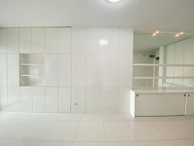 Supalai Park Srinakarin, Bangkok, 688 Srinakarin Road, Nong Bon, Prawet, Bangkok, 1 Bedroom, 51 sqm, Condo For Sale, by Supaporn Sekajarn, 500214046 - DDproperty.com