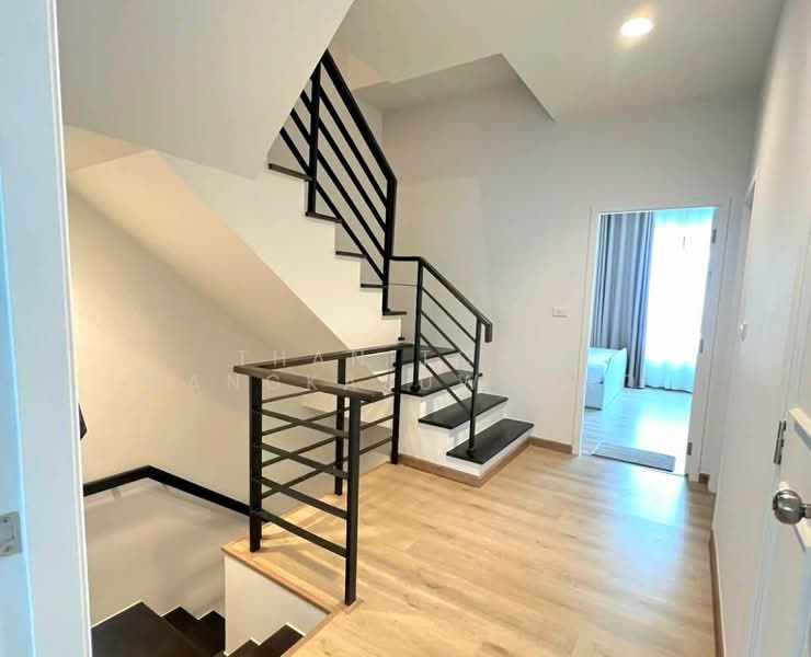 โครงการ พรีเมื่ยมเพลส ( Premiun place ) พหลโยธิน-รามอินทรา, Bangkok, Tha Rang, Bang Khen, Bangkok, , 170 sqm, Office Space For Rent, by Thanitcha Kangkasuwanno, 500214048 - DDproperty.com