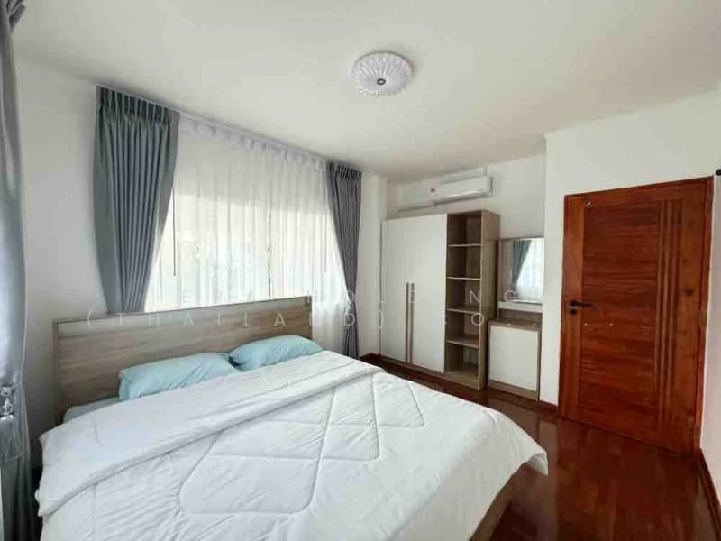 Sammakorn Ratchaphruek, Nonthaburi, Ratchaphruek Road, Bang Phlap, Pak Kret, Nonthaburi, 4 Bedrooms, 190 sqm, Single Detached House For Sale, by ERA Holding (Thailand) Co., Ltd., 500214059 - DDproperty.com