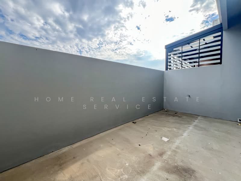 The Verona Village Rama 9-New Krungthepkrita, Bangkok, Patthana Chonabot 3 Road, Khlong Song Ton Nun, Lat Krabang, Bangkok, 3 Bedrooms, 145 sqm, Townhouse For Sale, by HOME Real Estate Service, 500214067 - DDproperty.com