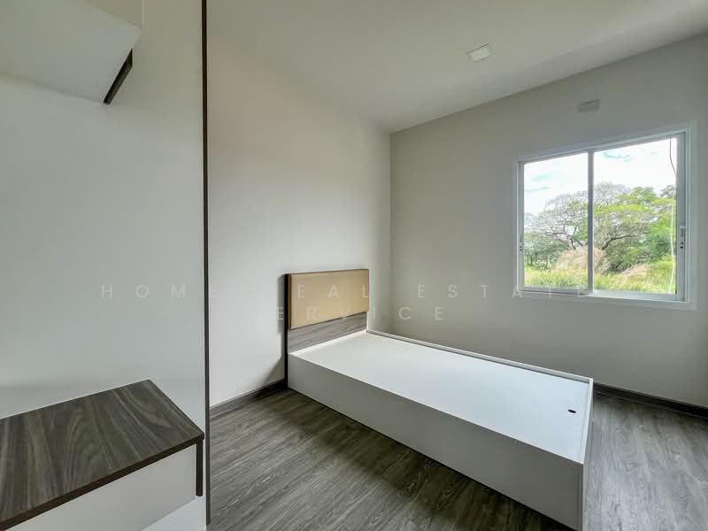 The Verona Village Rama 9-New Krungthepkrita, Bangkok, Patthana Chonabot 3 Road, Khlong Song Ton Nun, Lat Krabang, Bangkok, 3 Bedrooms, 145 sqm, Townhouse For Sale, by HOME Real Estate Service, 500214067 - DDproperty.com