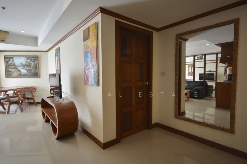 For Sale - Jomtien Beach Condo, Chon Buri (Pattaya)