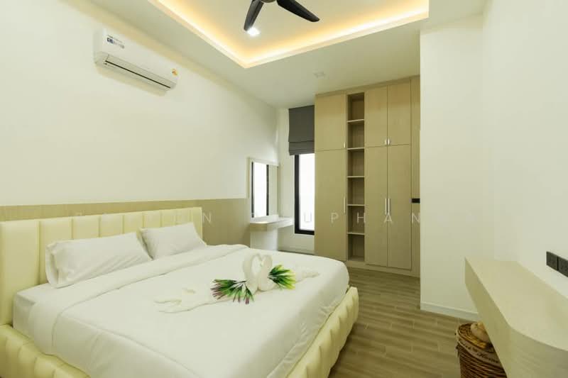 Aileen Villas Phase 2, Phuket, Sa Khu, Thalang, Phuket, 3 Bedrooms, 220 sqm, Villa For Sale, by Saifon Phuphanna, 500214107 - DDproperty.com