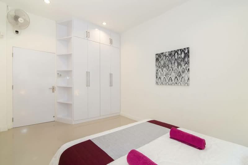 Lee place Pattanakarn Condominium, Bangkok, Pattanakarn 7 Pattanakarn, Prawet, Prawet, Bangkok, 3 Bedrooms, 160 sqm, Villa For Rent, by Saifon Phuphanna, 500214114 - DDproperty.com