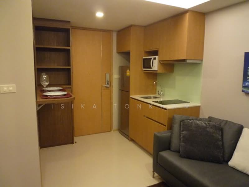 Socio Ruamrudee, Bangkok, Soi Ruamruedee 2, Lumphini, Pathum Wan, Bangkok, 1 Bedroom, 32 sqm, Condo For Rent, by Isika Tonkham, 500214166 - DDproperty.com
