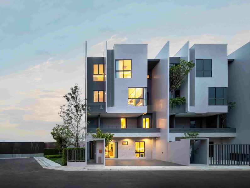 PATIO Krungthepkrita – Wongwean : PATIO กรุงเทพกรีฑา-วงแหวน, กรุงเทพ, ถนนกาญจนาภิเษก, สะพานสูง, สะพานสูง, กรุงเทพ, 340 ตร.ม., ทาวน์เฮ้าส์ ขาย, โดย แพรว, 500214182 - DDproperty.com