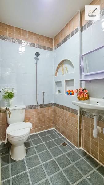 หมู่บ้านแดนทอง, Bangkok, Sai Mai, Sai Mai, Bangkok, 4 Bedrooms, 23 sqm, Townhouse For Sale, by เพ็ญศิริ ตุ้มเทียน, 500214234 - DDproperty.com