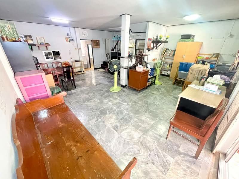 ขาย ทาวน์เฮ้าส์ 2 ชั้น หลังมุม หมู่บ้าน ธนกร ถนนจันทร์ทองเอี่ยม, Nonthaburi, Bang Rak Pattana, Bang Bua Thong, Nonthaburi, 3 Bedrooms, 90 sqm, Townhouse For Sale, by กรณวัสส์ กัณฑวัสส์วงส์, 500214246 - DDproperty.com