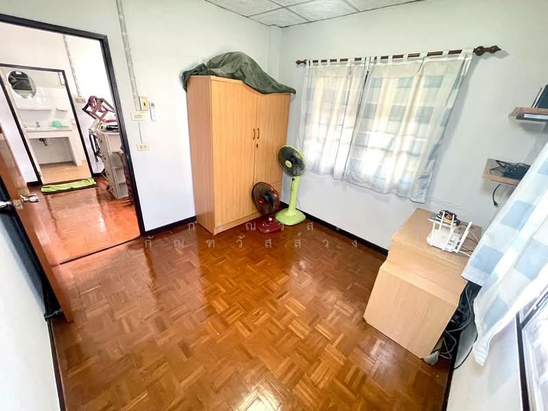 ขาย ทาวน์เฮ้าส์ 2 ชั้น หลังมุม หมู่บ้าน ธนกร ถนนจันทร์ทองเอี่ยม, Nonthaburi, Bang Rak Pattana, Bang Bua Thong, Nonthaburi, 3 Bedrooms, 90 sqm, Townhouse For Sale, by กรณวัสส์ กัณฑวัสส์วงส์, 500214246 - DDproperty.com