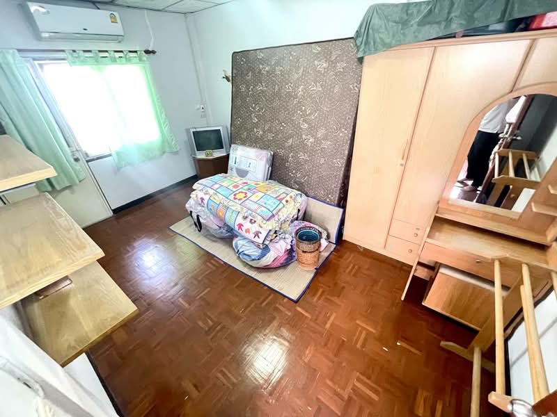 ขาย ทาวน์เฮ้าส์ 2 ชั้น หลังมุม หมู่บ้าน ธนกร ถนนจันทร์ทองเอี่ยม, Nonthaburi, Bang Rak Pattana, Bang Bua Thong, Nonthaburi, 3 Bedrooms, 90 sqm, Townhouse For Sale, by กรณวัสส์ กัณฑวัสส์วงส์, 500214246 - DDproperty.com