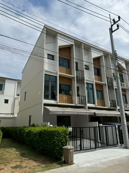 PLEX Onnut - Wongwaen, Bangkok, Sukhaphiban 2 Road, Dok Mai, Prawet, Bangkok, 3 Bedrooms, 75 sqm, Townhouse For Sale, by Jutarat Jitmun, 500214256 - DDproperty.com