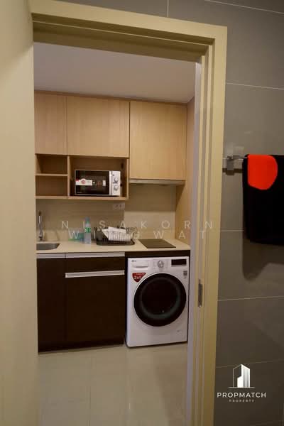 Q Chidlom-Phetchaburi, Bangkok, 1088 Phetchaburi Road, Makkasan, Ratchathewi, Bangkok, 1 Bedroom, 45 sqm, Condo For Rent, by Nisakorn Wingwat, 500214268 - DDproperty.com