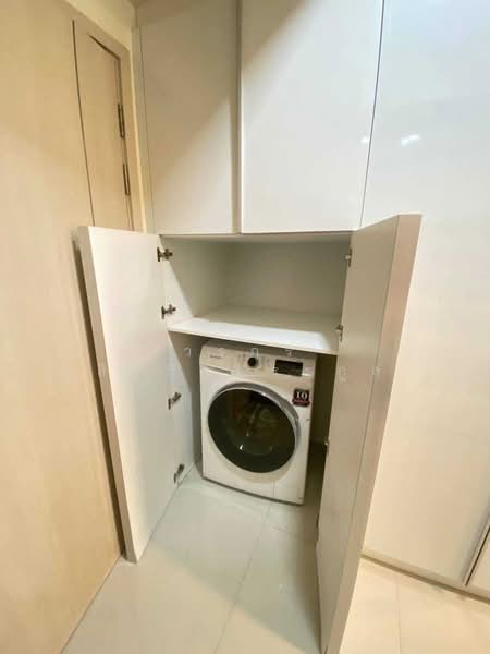 Maestro 03 Ratchada-Rama 9, Bangkok, Soi Ratchadaphisek 3 Ratchadaphisek Road, Din Daeng, Din Daeng, Bangkok, 1 Bedroom, 29 sqm, Condo For Sale, by วรกร สิทธิลู่ตระกูล, 500214292 - DDproperty.com