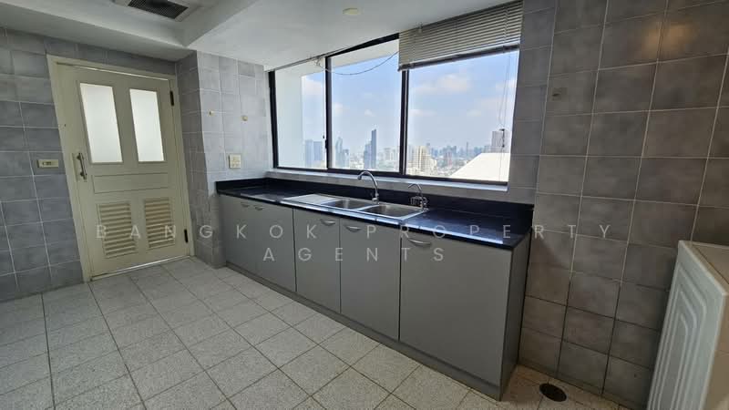 President Park Sukhumvit 24, Bangkok, 99 Sukhumvit 24 Alley, Khlongtoei Nua, Watthana, Bangkok, 3 Bedrooms, 260 sqm, Condo For Rent, by BANGKOK PROPERTY AGENTS, 500214296 - DDproperty.com