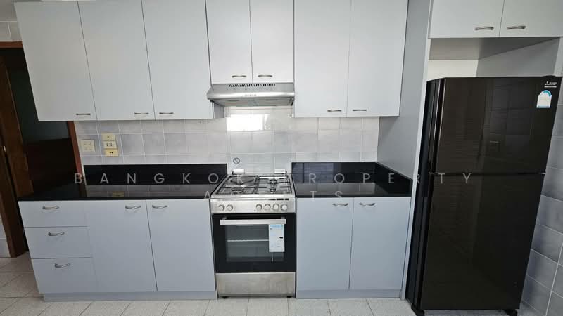 President Park Sukhumvit 24, Bangkok, 99 Sukhumvit 24 Alley, Khlongtoei Nua, Watthana, Bangkok, 3 Bedrooms, 260 sqm, Condo For Rent, by BANGKOK PROPERTY AGENTS, 500214296 - DDproperty.com