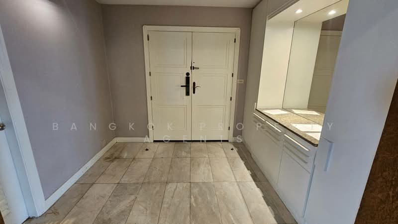 President Park Sukhumvit 24, Bangkok, 99 Sukhumvit 24 Alley, Khlongtoei Nua, Watthana, Bangkok, 3 Bedrooms, 260 sqm, Condo For Rent, by BANGKOK PROPERTY AGENTS, 500214296 - DDproperty.com