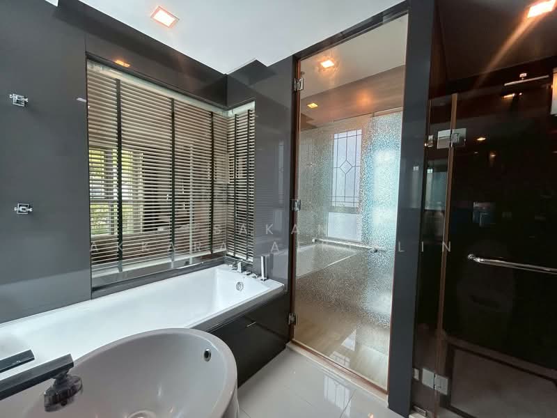 Rhythm Sukhumvit 50, Bangkok, 8 Sukhumvit 50, Sukhumvit Road, Phra Kanong, Khlong Toei, Bangkok, 2 Bedrooms, 65 sqm, Condo For Rent, by Sakan Akkara-aektalin, 500214300 - DDproperty.com