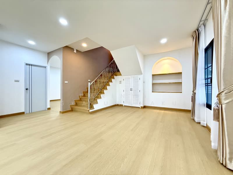 หมู่บ้านทิพธนา เพชรเกษม 55, Bangkok, Bang Khae, Bang Khae, Bangkok, 4 Bedrooms, 250 sqm, Single Detached House For Sale, by Parinya Ingkasuwanakul, 500214303 - DDproperty.com