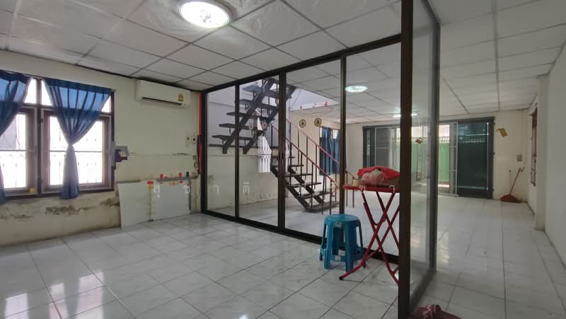 บ้านเดี่ยวลาดพร้าว บ้านเดี่ยวพหลโยธิน เสนานิคม 2 หลัง 88 ตรว พื้นที่รวม 300 ตรม 7 ห้องนอน, Bangkok, ลาดปลาเค้า, Lat Phrao, Lat Phrao, Bangkok, 7 Bedrooms, 300 sqm, Single Detached House For Sale, by สุชาติ ปรีชา, 500214325 - DDproperty.com