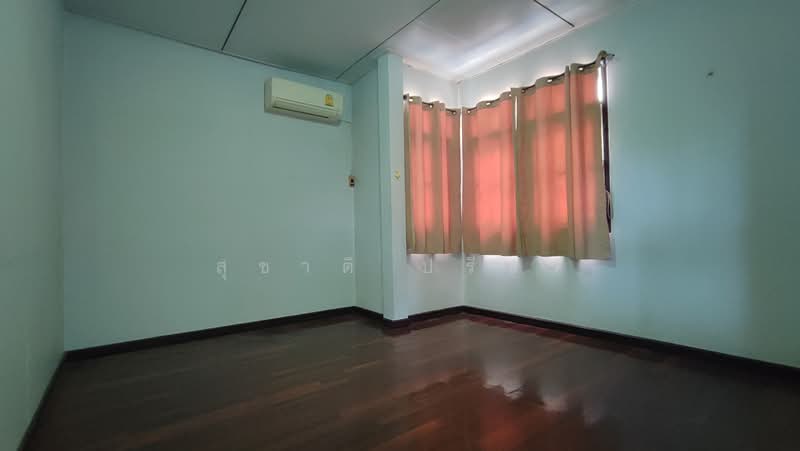 ขาย - บ้านเดี่ยวลาดพร้าว บ้านเดี่ยวพหลโยธิน เสนานิคม 2 หลัง 88 ตรว พื้นที่รวม 300 ตรม 7 ห้องนอน, กรุงเทพ