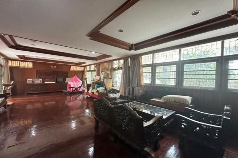 อินทามระ 1, Bangkok, Samsen Nai, Phaya Thai, Bangkok, 8 Bedrooms, 450 sqm, Single Detached House For Sale, by คุณเปิ้ล, 500214346 - DDproperty.com