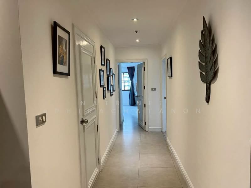 Kallista Mansion, Bangkok, 64 Soi Sukhumvit 11, Khlongtoei Nua, Watthana, Bangkok, 3 Bedrooms, 315 sqm, Condo For Rent, by Natrinee Aphirachatanon, 500214350 - DDproperty.com