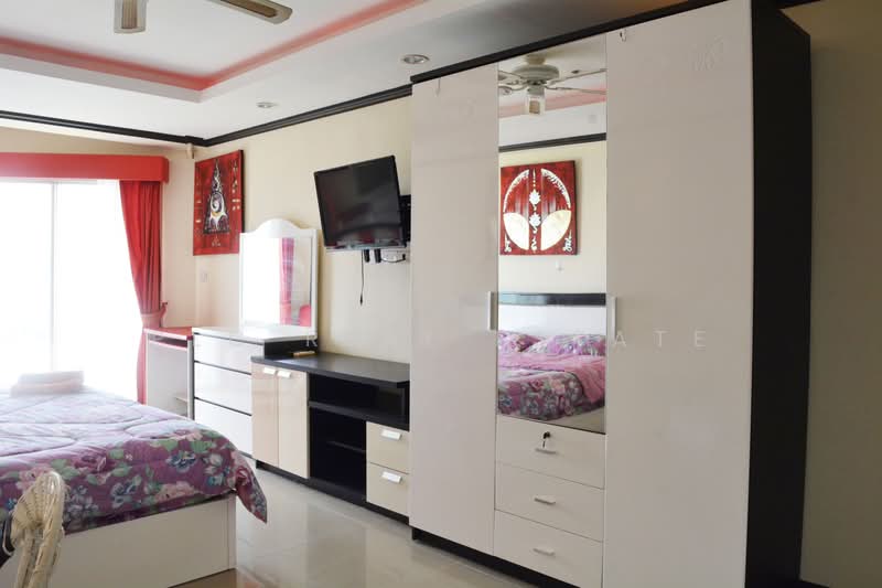 For Sale - Jomtien Beach Condo, Chon Buri (Pattaya)