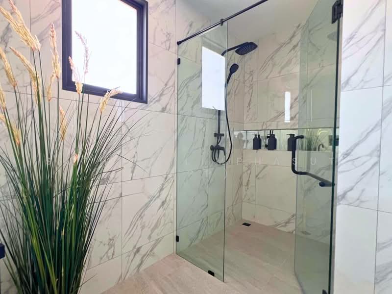 Layan Chak Nok, Chon Buri (Pattaya), Toongklom-Talman 20, Bang Lamung, Bang Lamung (Pattaya), Chon Buri (Pattaya), 3 Bedrooms, 364 sqm, Villa For Sale, by Sathida Limphasut (App), 500214400 - DDproperty.com