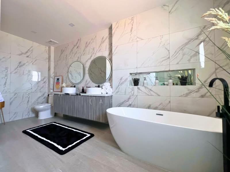 Layan Chak Nok, Chon Buri (Pattaya), Toongklom-Talman 20, Bang Lamung, Bang Lamung (Pattaya), Chon Buri (Pattaya), 3 Bedrooms, 364 sqm, Villa For Sale, by Sathida Limphasut (App), 500214400 - DDproperty.com