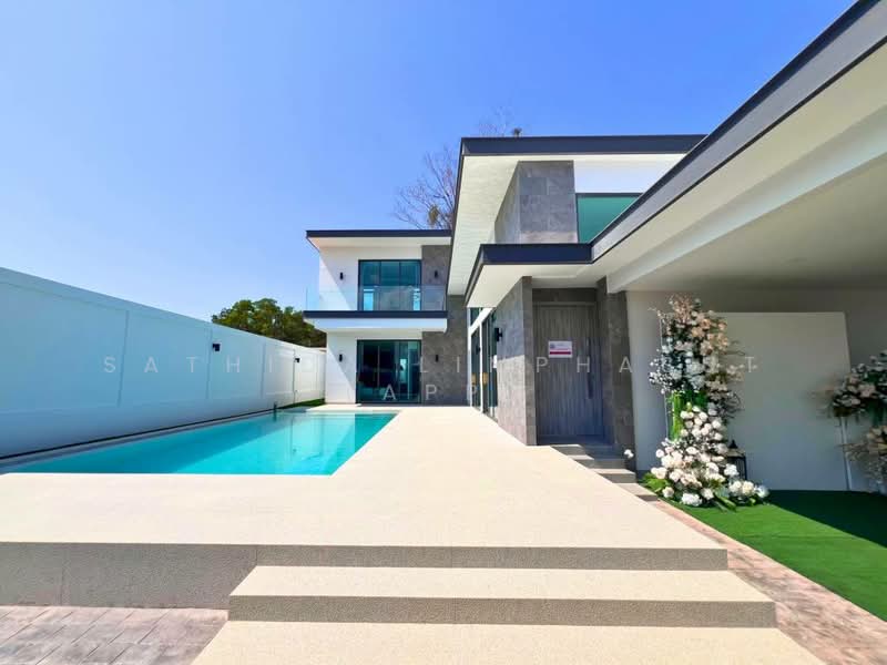 Layan Chak Nok, Chon Buri (Pattaya), Toongklom-Talman 20, Bang Lamung, Bang Lamung (Pattaya), Chon Buri (Pattaya), 3 Bedrooms, 447 sqm, Villa For Sale, by Sathida Limphasut (App), 500214403 - DDproperty.com