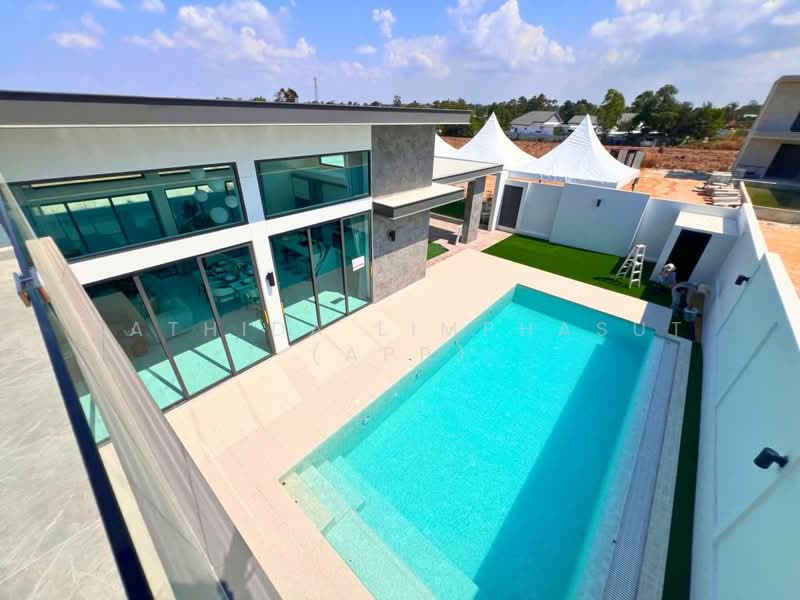 Layan Chak Nok, Chon Buri (Pattaya), Toongklom-Talman 20, Bang Lamung, Bang Lamung (Pattaya), Chon Buri (Pattaya), 3 Bedrooms, 426 sqm, Villa For Sale, by Sathida Limphasut (App), 500214404 - DDproperty.com