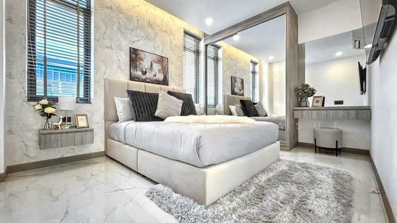 Layan Chak Nok, Chon Buri (Pattaya), Toongklom-Talman 20, Bang Lamung, Bang Lamung (Pattaya), Chon Buri (Pattaya), 3 Bedrooms, 330 sqm, Villa For Sale, by Sathida Limphasut (App), 500214405 - DDproperty.com