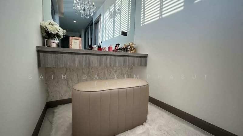 Layan Chak Nok, Chon Buri (Pattaya), Toongklom-Talman 20, Bang Lamung, Bang Lamung (Pattaya), Chon Buri (Pattaya), 4 Bedrooms, 396 sqm, Villa For Sale, by Sathida Limphasut (App), 500214407 - DDproperty.com