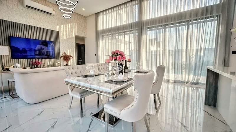 Layan Chak Nok, Chon Buri (Pattaya), Toongklom-Talman 20, Bang Lamung, Bang Lamung (Pattaya), Chon Buri (Pattaya), 4 Bedrooms, 502 sqm, Villa For Sale, by Sathida Limphasut (App), 500214408 - DDproperty.com